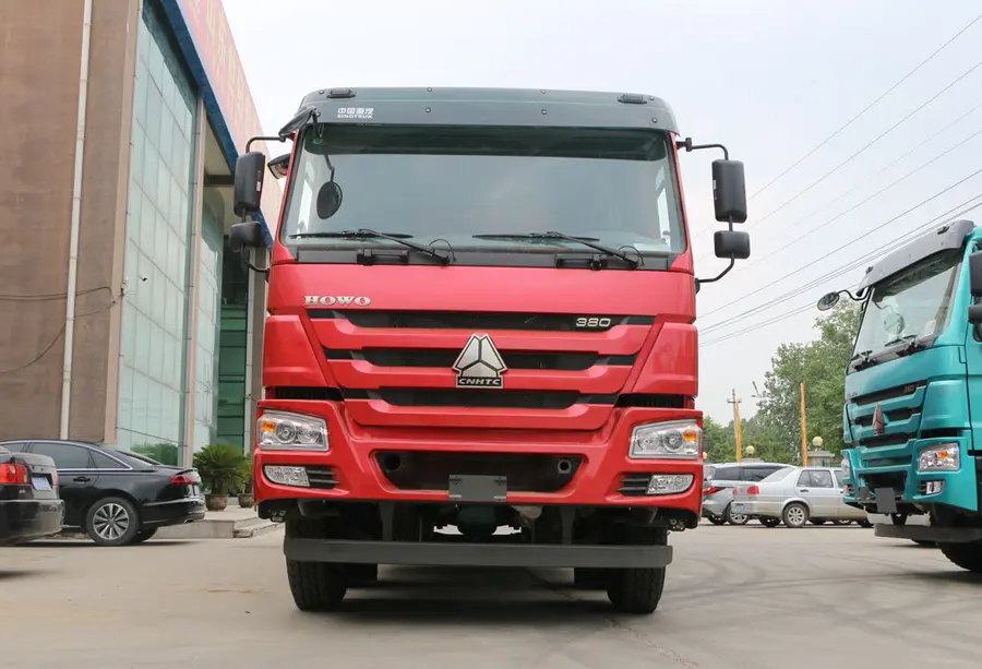 Used Sinotruk Howo-7 8×4 Tipper Truck-2